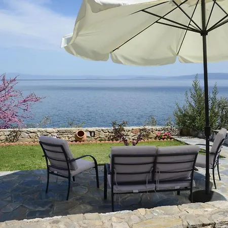 Goddesses 2 In Nies Apartament *