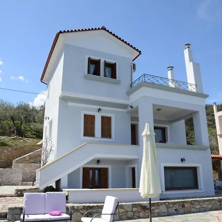 Goddesses 2 In Nies Sourpi