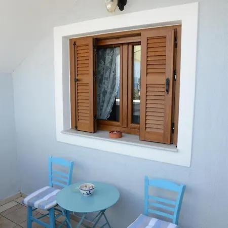 Apartament Goddesses 2 In Nies Sourpi