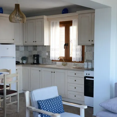 Goddesses 2 In Nies Appartement *