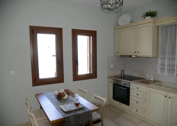 Goddesses 2 In Nies Daire Sourpi