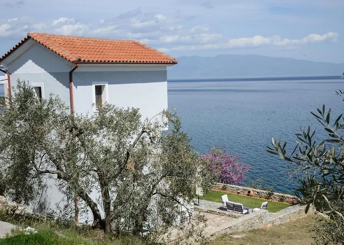 公寓 Goddesses 2 In Nies Sourpi